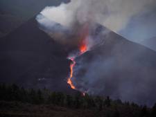 Brokken lava ‘zo groot als een gebouw’ komen naar beneden op La Palma