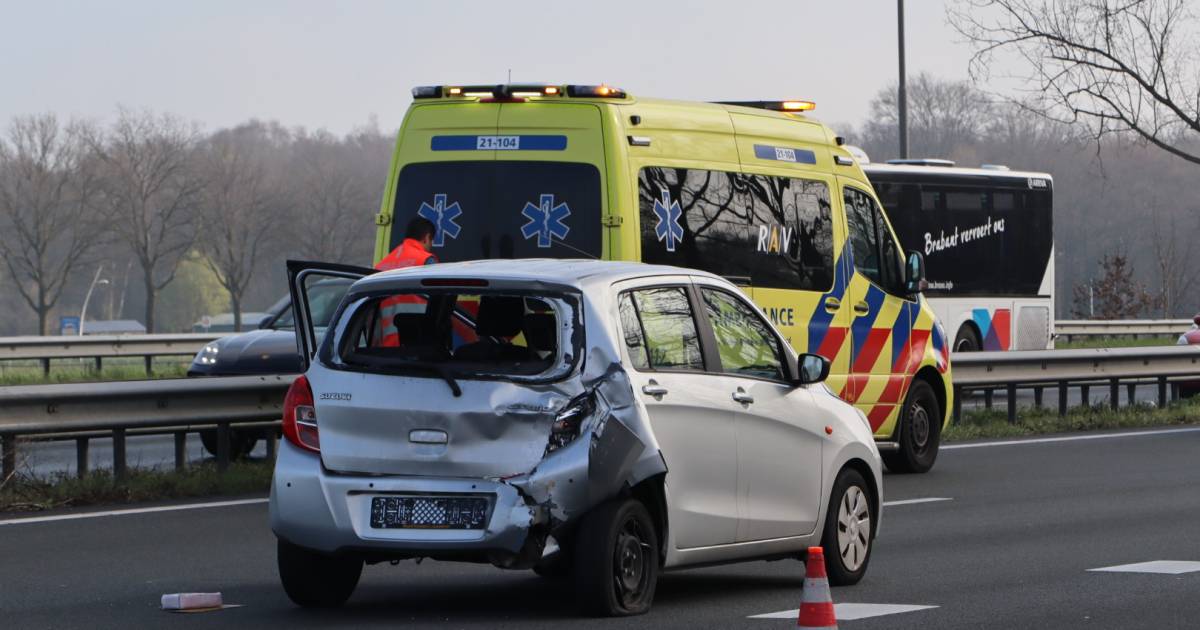 A59 dicht tussen Waalwijk en Heusden door ongeluk.