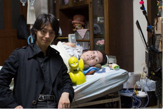 Cette photo d'avril 2015 montre Kentaro Yoshifuji, à gauche, et son ami Yuta Banda.
