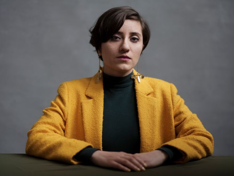 Sholeh Rezazadeh is een van de schrijvers en dichters die meedoen. Beeld Frank Ruiter/Lumen