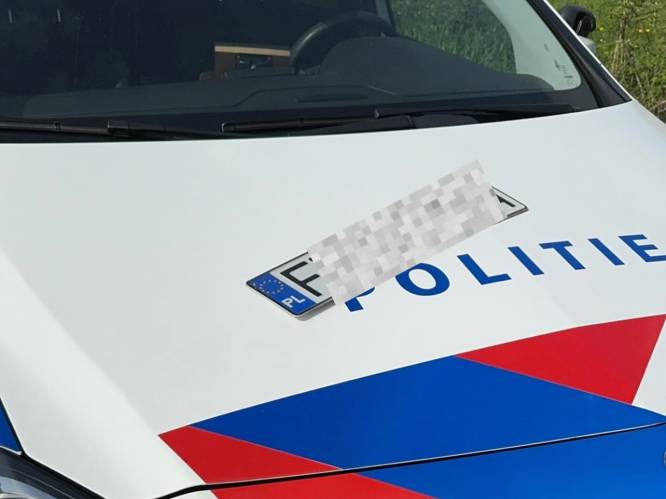 Politie Hof van Twente neemt Pools ‘spookvoertuig’ in beslag