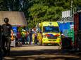 Een bouwvakker is donderdagmiddag gewond geraakt aan zijn benen bij een bedrijfsongeluk in Eindhoven.