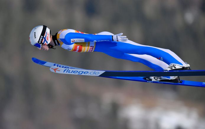 De mooiste plaatjes van het schansspringen in Garmisch-Partenkirchen ...