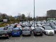 Het parkeerterrein bij het NS-station van Woerden staat dagelijks al vol.