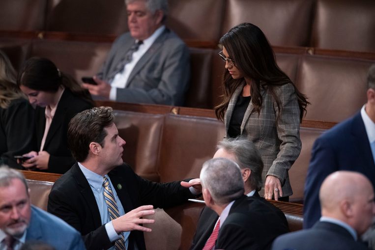 I repubblicani dissidenti Matt Gates e Lauren Boebert parlano al Congresso.  Immagini, immagini, notizie