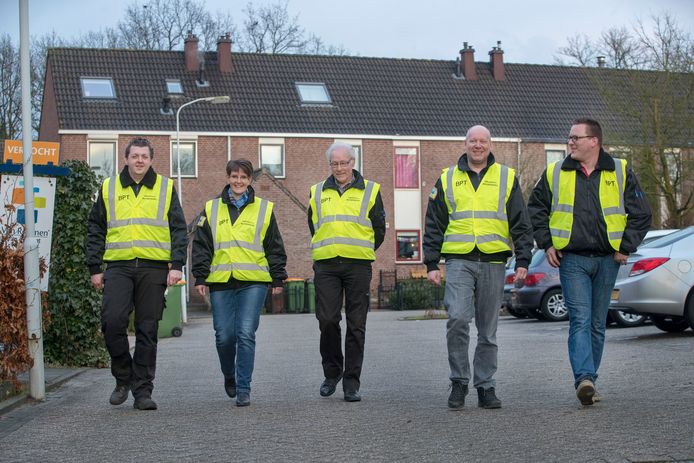 Het Buurtpreventieteam Ede uit de wijk Maandereng.