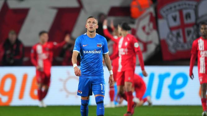 Droomweekend voor Feyenoord: na zege in Klassieker en puntenverlies PSV gaat concurrent AZ onderuit bij FC Twente
