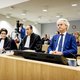 ‘Stop de heksenjacht op Wilders’, zegt Wilders tijdens de ‘Minder-Marokkanen’-strafzaak | Dit ging mis tijdens de 112-storing van maandag