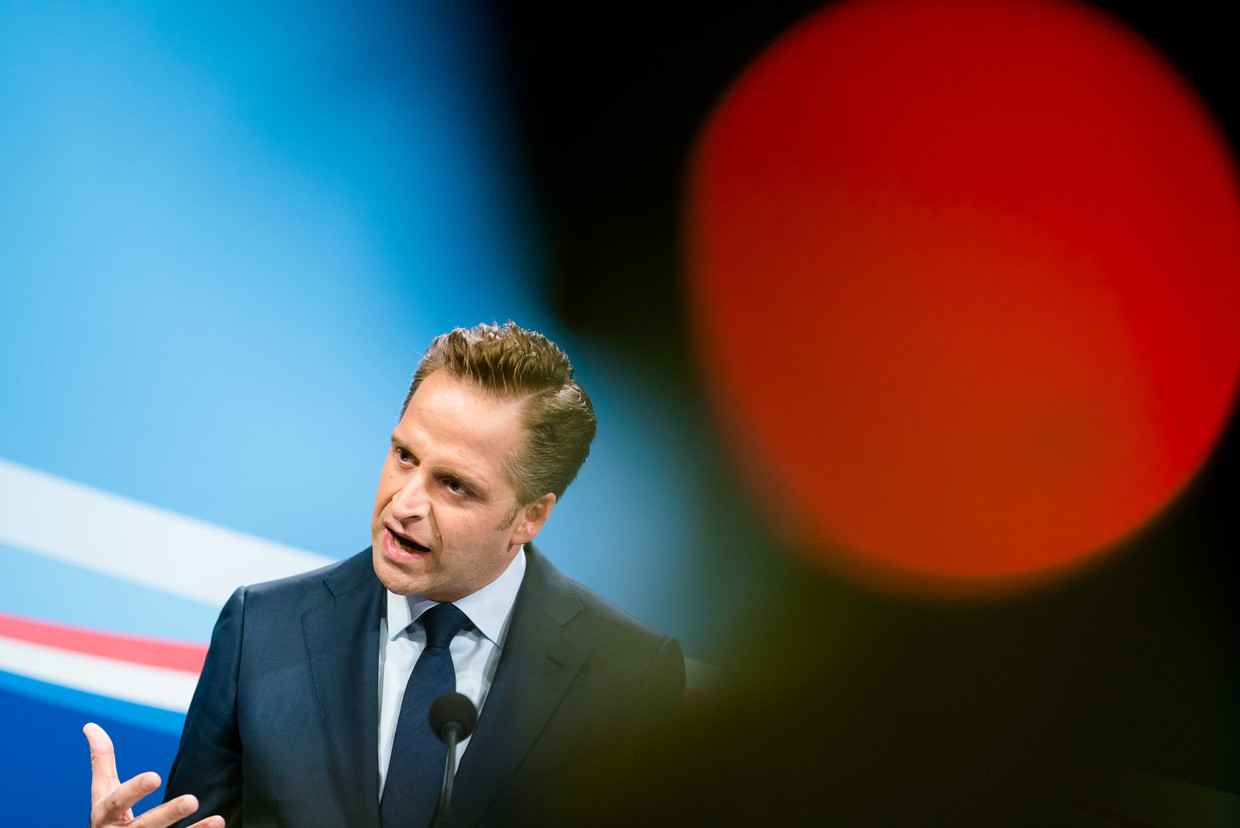  Vice-premier Hugo de Jonge geeft een persconferentie na afloop van de wekelijkse ministerraad. ANP BART MAAT Beeld ANP