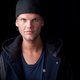 Avicii lanceert nieuwe single en herstelt goed in Stockholm