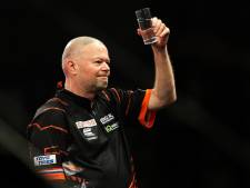 Raymond van Barneveld staat geen leg af aan UK Open-winnaar, Danny Noppert verrast door landgenoot