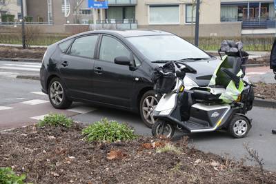 Bestuurder scootmobiel gewond bij ongeval op ovonde in Borne