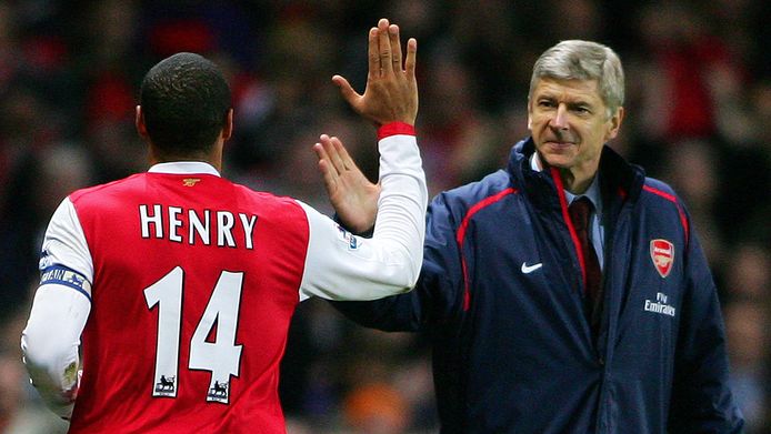 Wenger met Thierry Henry.