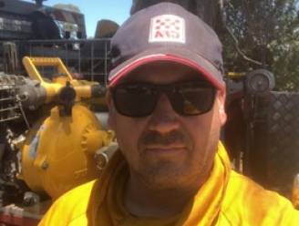 Jo (48) helpt als vrijwillig brandweerman in Australië de vuurzee te bestrijden: “Ergste branden die ik ooit al heb gezien”