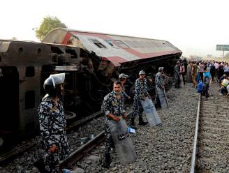 Zeker elf doden en bijna honderd gewonden bij treinongeval in Egypte