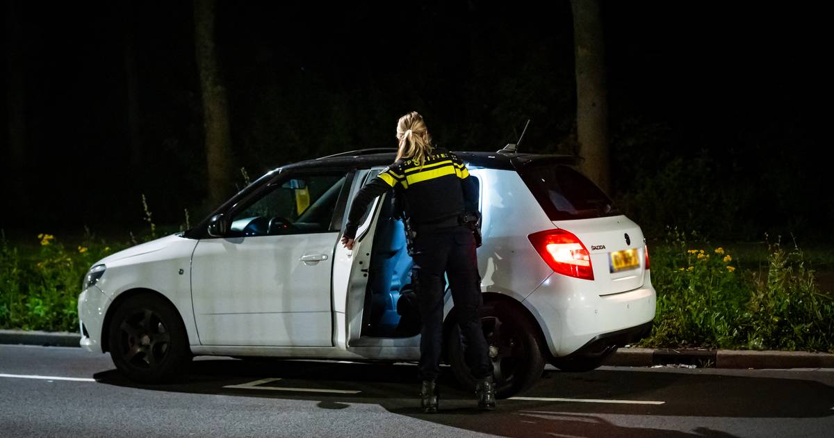 Overval op auto blijkt conflict tussen meerdere personen in Rotterdam-IJsselmonde