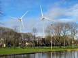 Windmolens veel verder weg van huizen en kwartier gratis parkeren in Spijkenisse