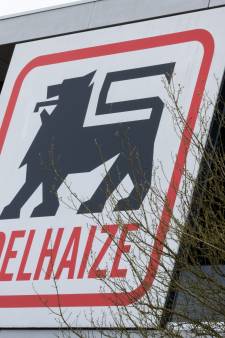 Nouvelle réunion entre syndicats et direction de Delhaize ce mardi, les dépôts à Zellik bloqués