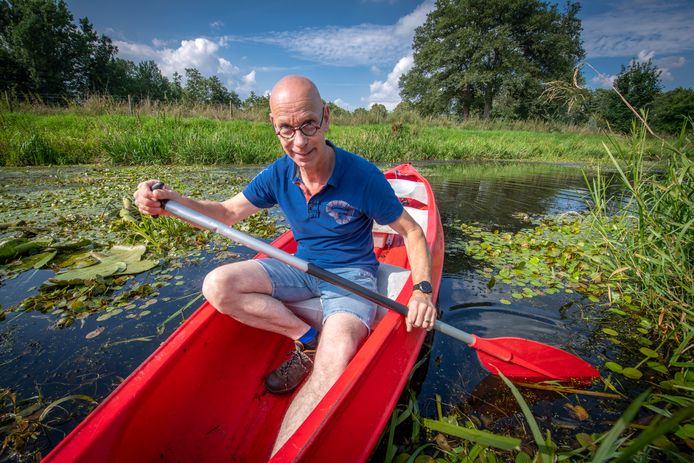 Gerard Kooistra, eigenaar van camping De Haverkamp, zocht de samenwerking met collega campingeigenaren voor kanotochten. Uiteindelijk werd het een collectief die de gemeente Voorst wist te bewegen om het gebied beter online te marketen en online te verkopen.