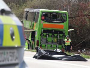 5 morts et 20 blessés dans l’accident d’un Flixbus, en Allemagne: les causes restent floues