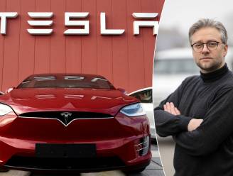 “Tesla heeft zich altijd wat verheven gevoeld en betaalt nu de prijs”: wat is er aan de hand met de elektrische auto’s van Elon Musk?