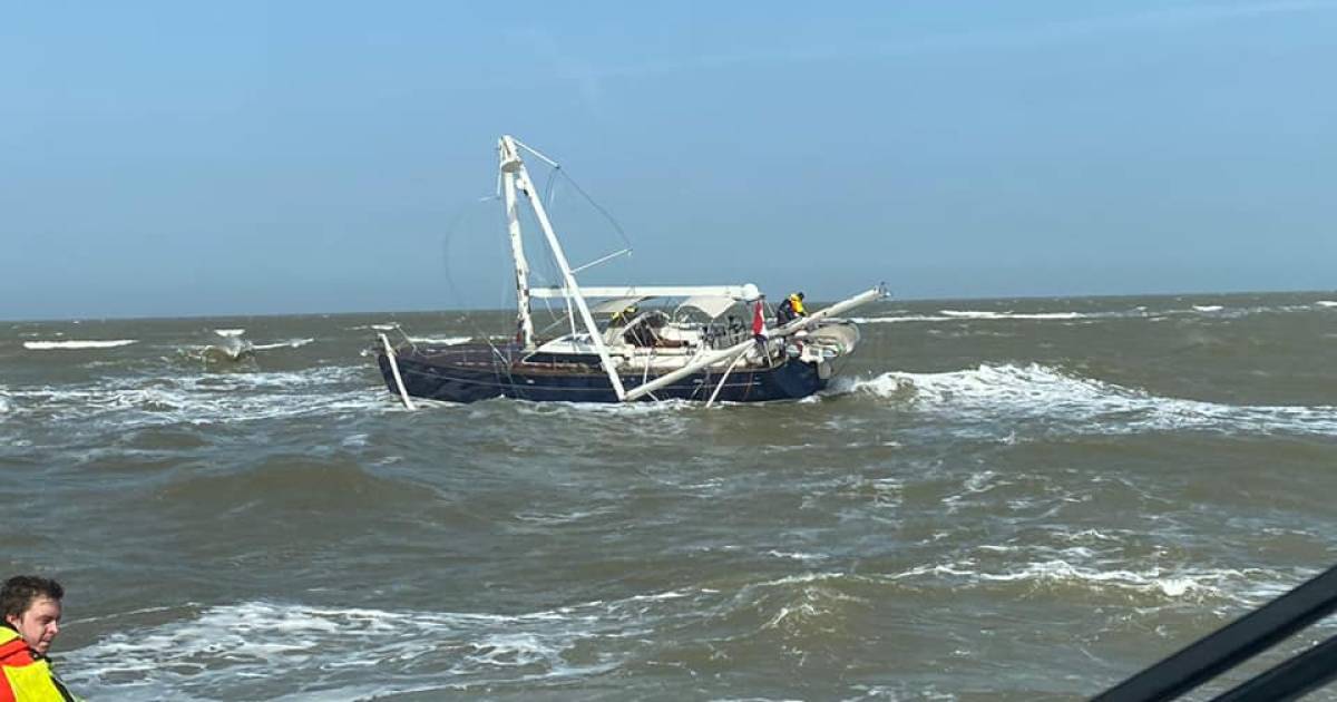 Opnieuw zeiljacht gestrand in vaarweg bij Stellendam