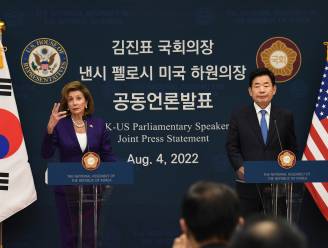 Pelosi bezorgd over groeiende spanningen met Noord-Korea