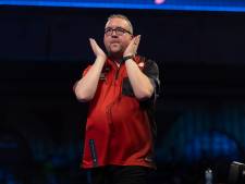 Bunting struikelt na spannende vijfsetter, Kuivenhoven wint voor het eerst op WK darts