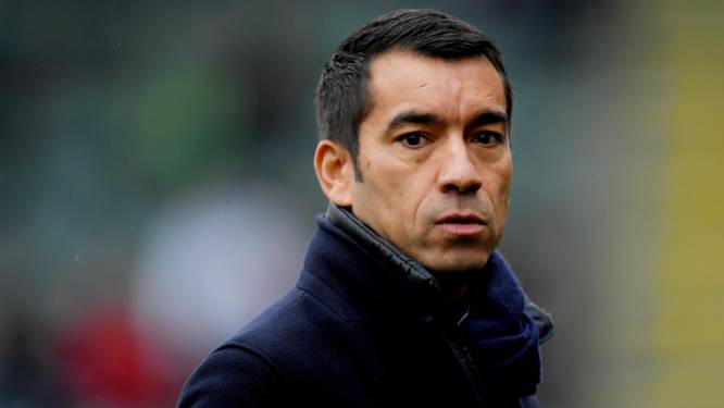 Van Bronckhorst in mineur na valse start in China: ‘Zeer teleurstellend’