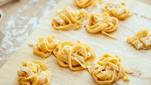 Dankzij nieuwe online workshop leer je verse pasta maken van een echte Italiaanse