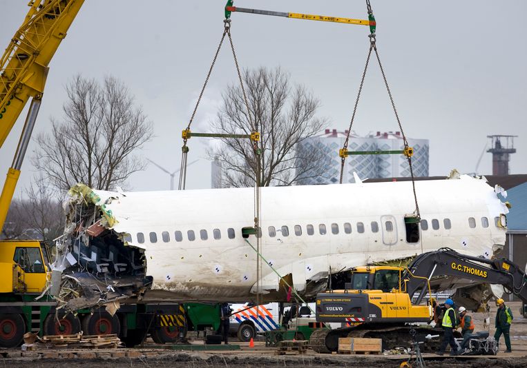 Brokstukken van de gecrashte Boeing 737 van Turkish Airlines in Haarlemmermeer in 2009.  Beeld ANP Capital Photos