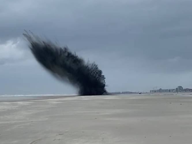 KIJK. Vliegtuigbom van 100 kilogram tot ontploffing gebracht op strand van Koksijde