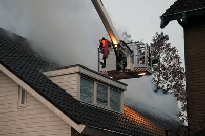 Brandweer Wouw naar tijdelijke kazerne aan Plantagebaan