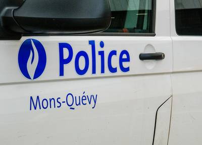 Le chef de la zone de police de Mons-Quévy et deux policiers borains devant la justice