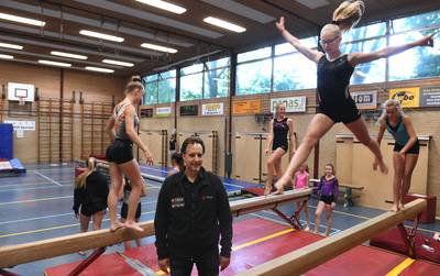 Maurik krijgt een opblaasbare zaal: ‘Wij kunnen een sporthal niet betalen’