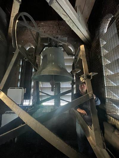 De kerkklok van Biest-Houtakker moet weer klinken, ook al wonen er straks mensen in: ‘Je hoort binne