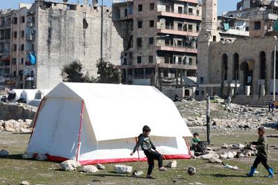 Le Croissant rouge turc critiqué pour avoir vendu des tentes après les séismes: “Honte à vous”