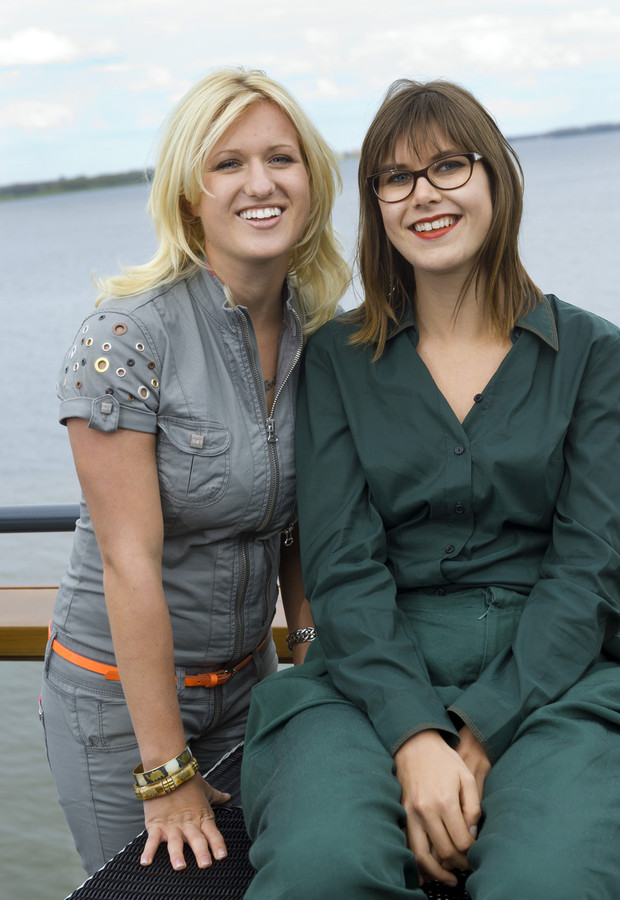 Britt Dekker Werkt Met Ymke Aan Talkshow Foto Ad Nl