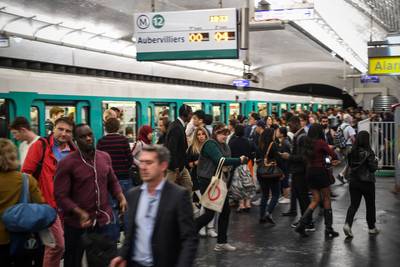 Les métros parisiens ne s’arrêteront plus en cas de malaise d’un voyageur