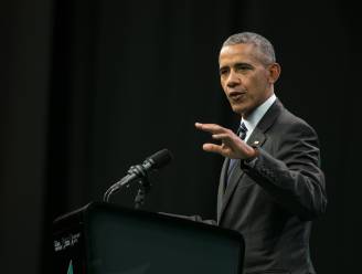 Daar is hij weer, in politieke arena: Barack Obama voert campagne voor partijgenoten