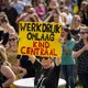 Opinie: Gelijkheid is dus: doen als de mannen. Arme moeders, arme kinderen