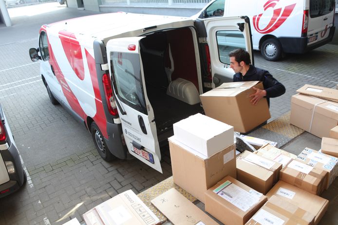 Bpost test levering van pakjes in autokoffer