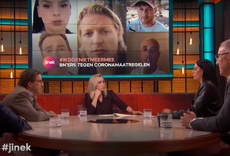 Famke Louise aan tafel bij Eva Jinek. Beeld 