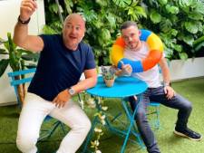 Chaque jour, Dylan accompagne Cauet en direct sur NRJ: “Ça a été un coup de foudre de radio”