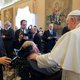 De paus had Stephen Hawking best kunnen genezen