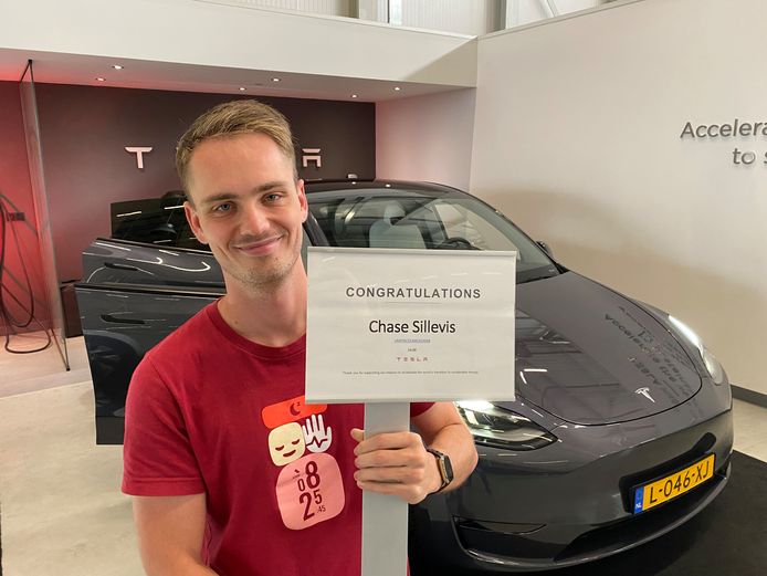 Google-medewerker Chase kiest voor een Tesla vanwege de 'technologische voorsprong die niet meer in te halen is.'
