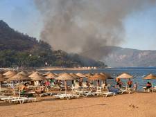 Angst en chaos heersen in Marmaris na bosbranden, kritiek op autoriteiten groeit