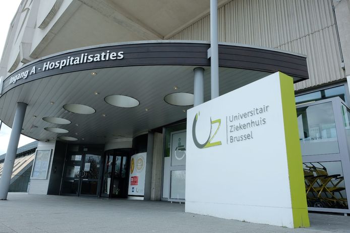 UZ Brussel stopt samenwerking met diensthoofd intensieve
