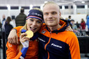 Jutta Leerdam en Koen Verweij met gouden medaille op de WK afstanden in Salt Lake City in februari.