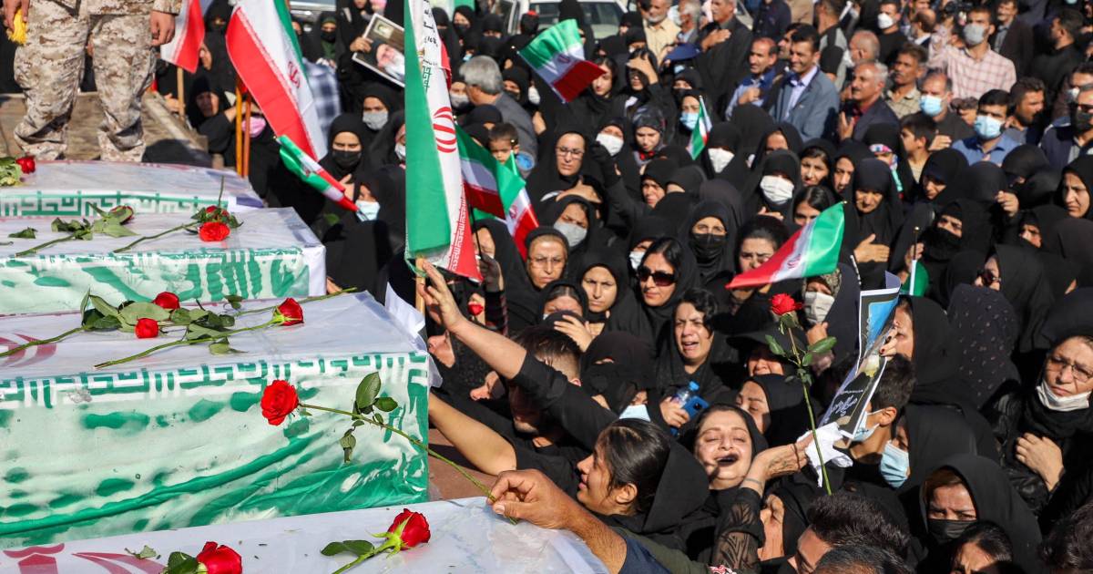 Hukuman mati tampaknya juga tidak menghilangkan demonstran Iran di luar negeri